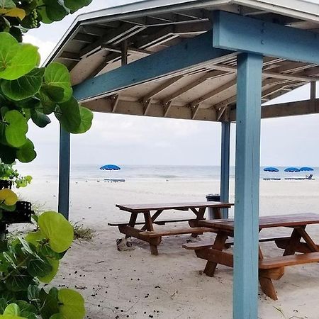 Welcome To The Best Beach Anywhere St. Pete Beach Exterior foto